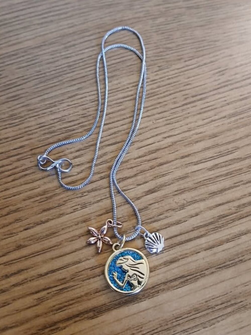 Disney 100 Ariel The LIttle Mermaid Necklace Blue Glitter Pendant Charm Seashell